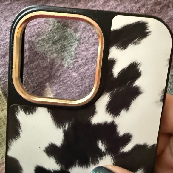 Burga Achromatic iPhone 14 Max Pro case - Picture 3 of 5